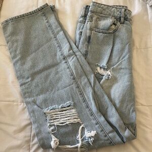 Pacsun Women's Straight Leg Ripped Jeans